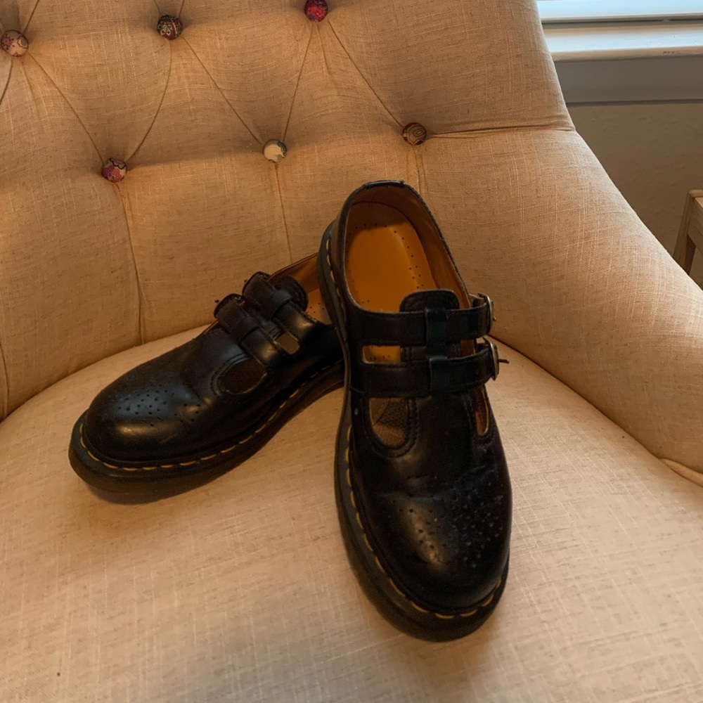 MARY JANE DR MARTENS🥺🥺